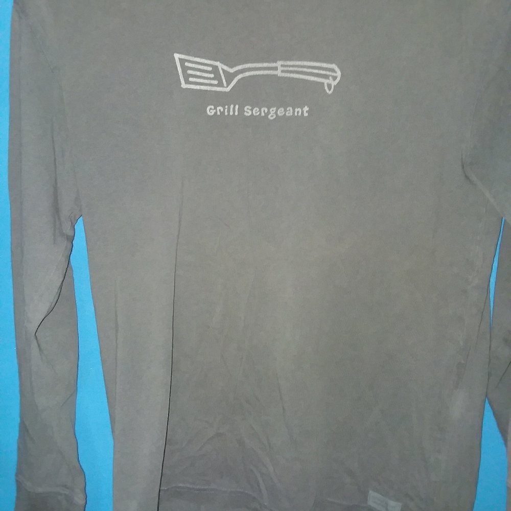 Long sleeve tee shirt